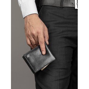 Black Sleek-Fit Wallet