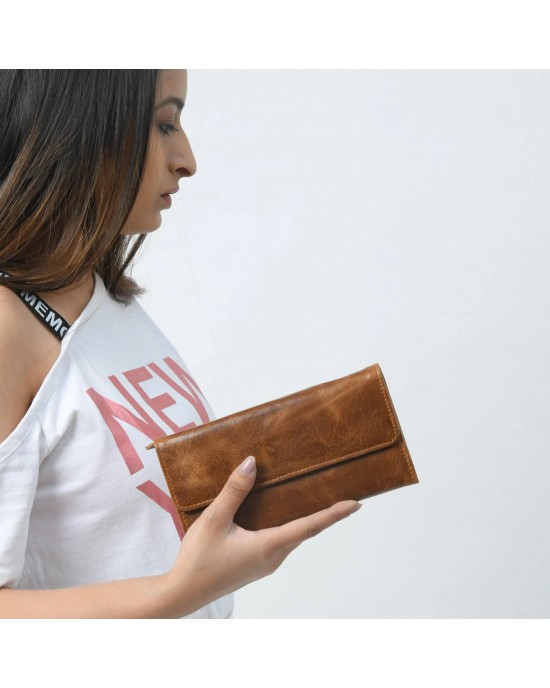 Ellison Women's Wallet- Tan Brown