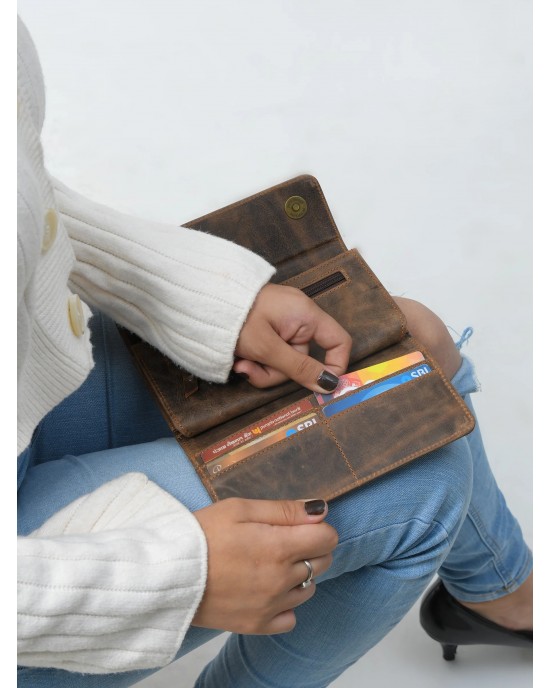 Ellison Ladies Wallet- Walnut Brown