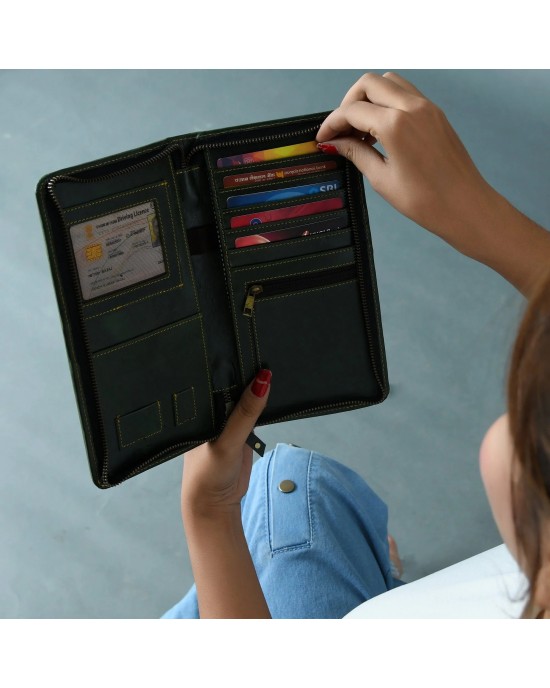 Blair Women's Wallet- Olive Green